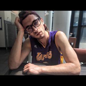 Meet your Posher, Dylan